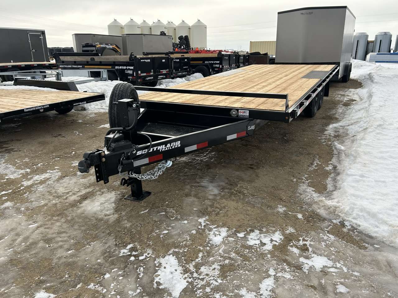 2026 Southland HBA 8'6" x 20' Deckover Trailer