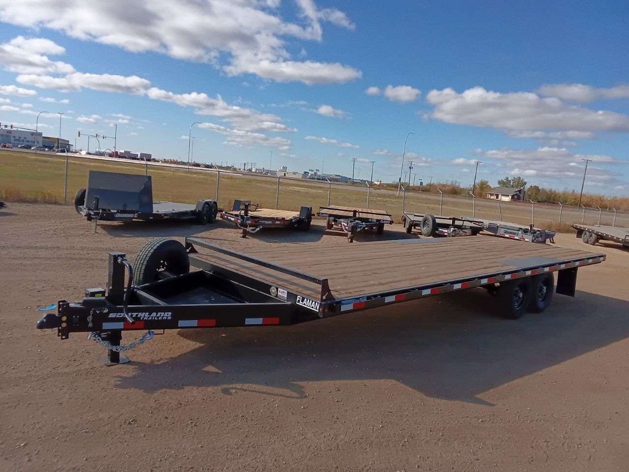 2026 Southland HBA 8'6" x 24' Deckover Trailer