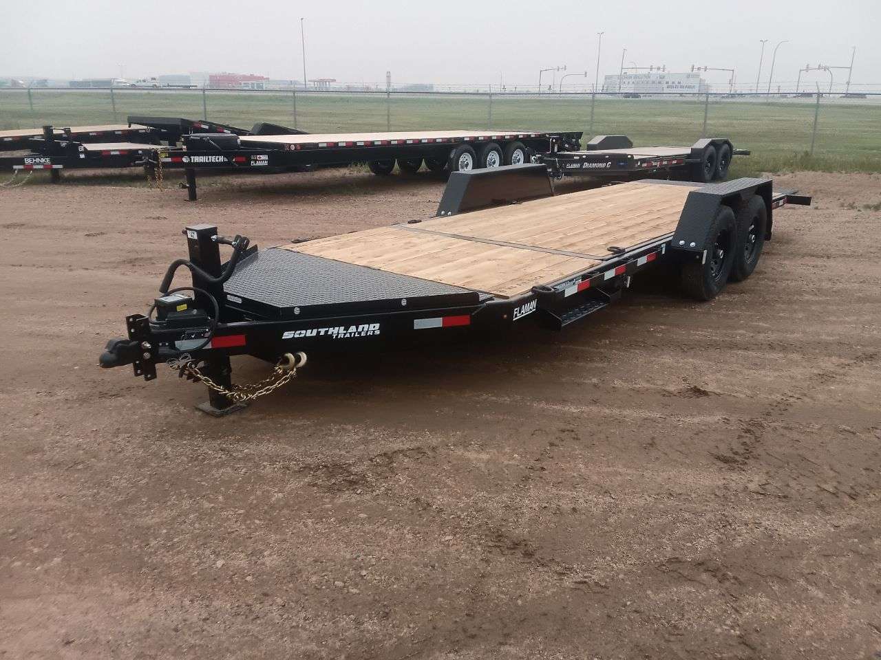 2026 Southland LBA 8'6" x 20' Partial Tilt