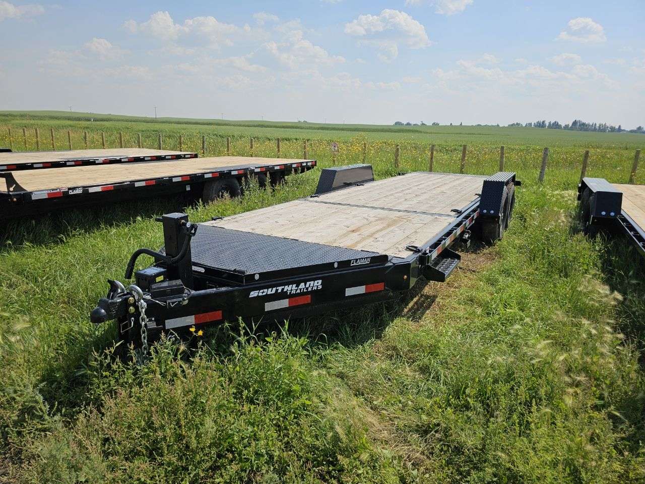 2026 Southland  LBA 8'6" x 22' Partial Tilt Trailer