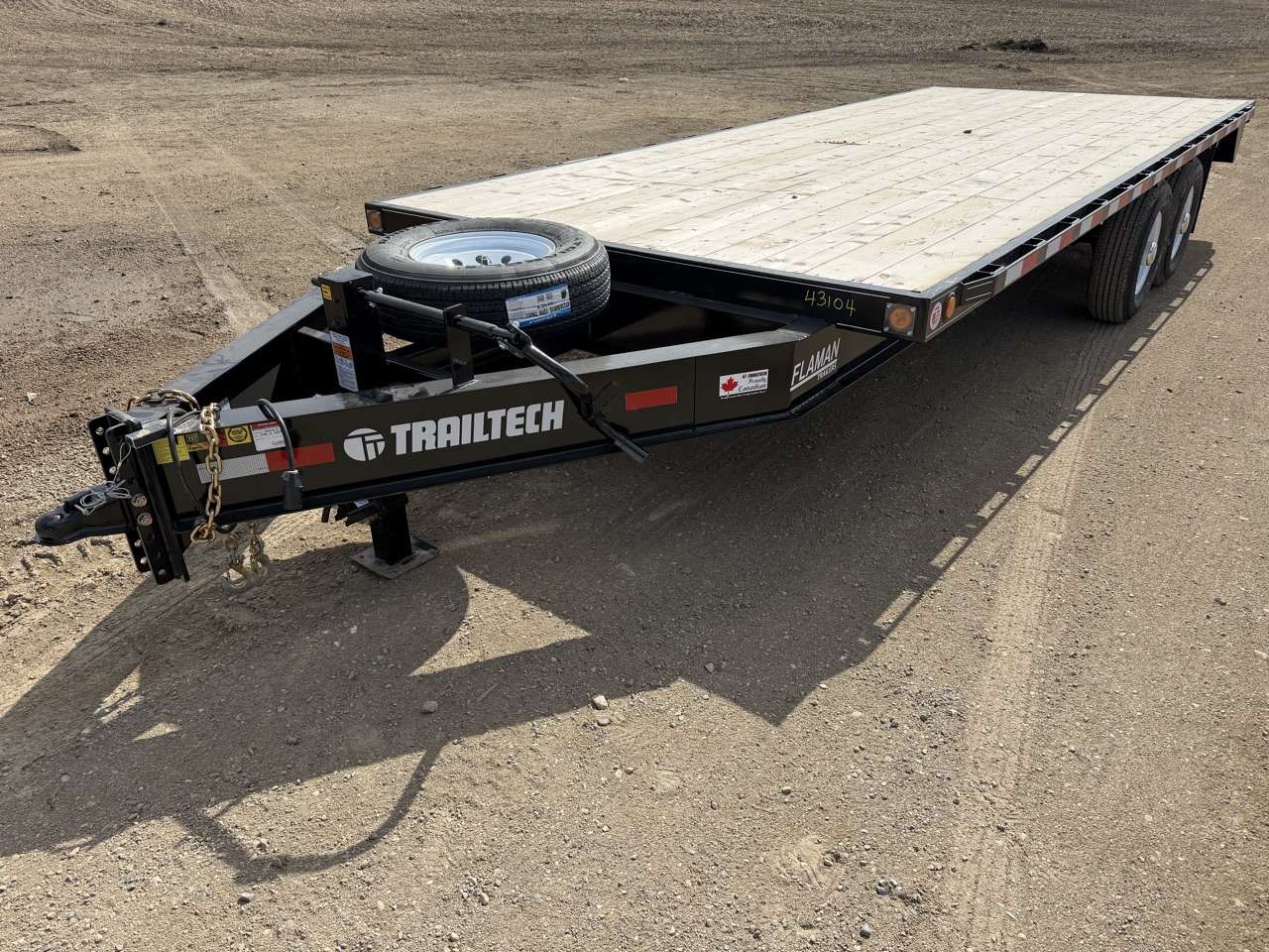 2026 Trailtech 8'6" x 20' Deckover Trailer