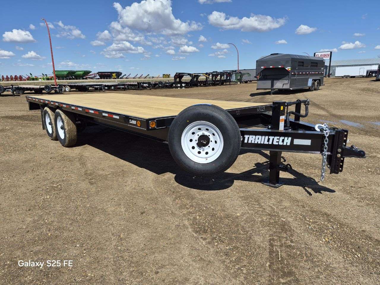 2026 Trailtech 8'6" x 20' Deckover Trailer