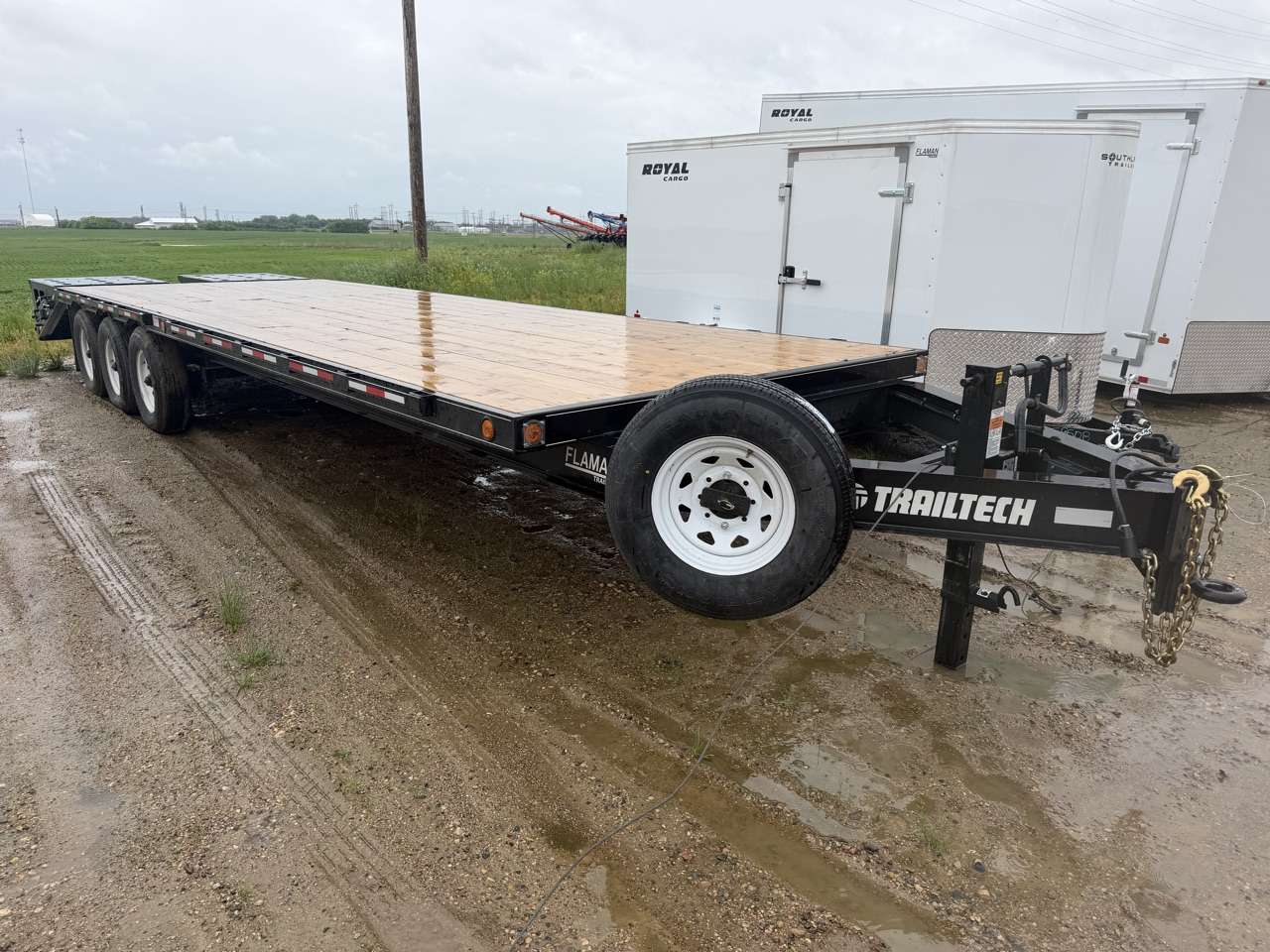 2026 Trailtech 8'6" x 28'9" Beavertail Deckover Trailer