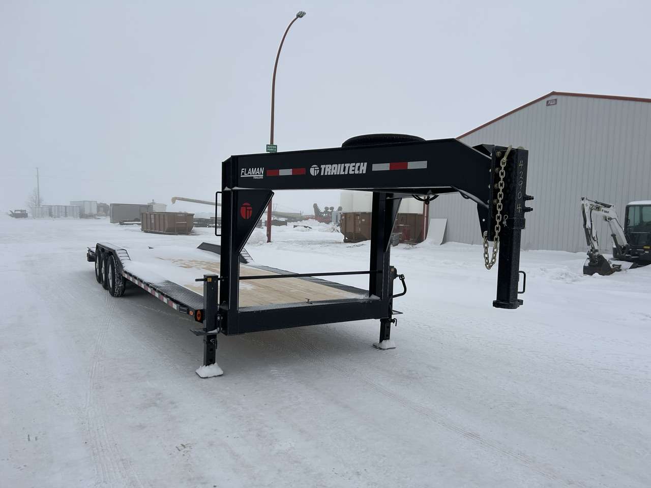 2026 Trailtech 8'6" x 30' Beavertail Flat Deck Trailer