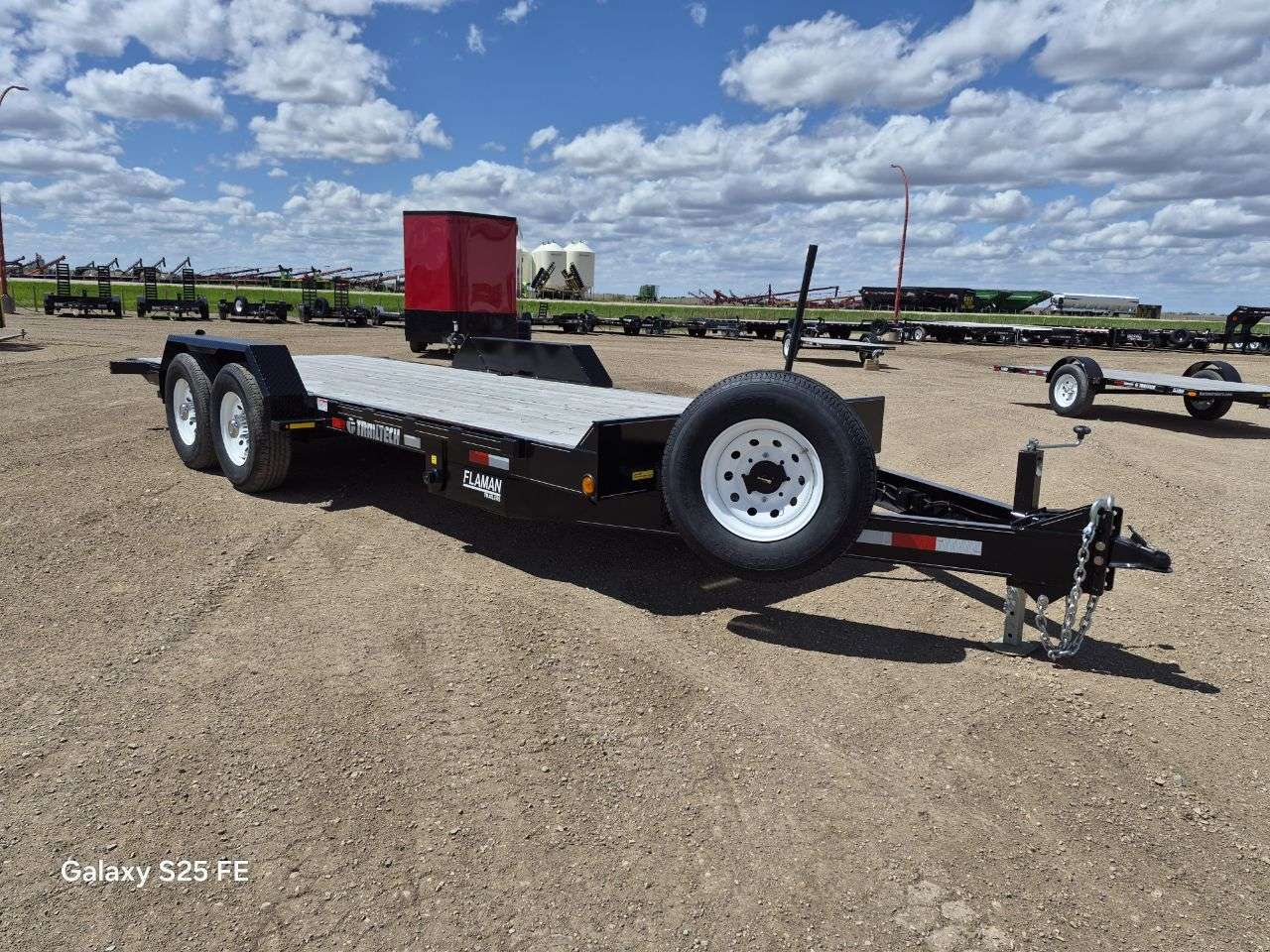 2026 Trailtech 83" x 20' Full Tilt Trailer