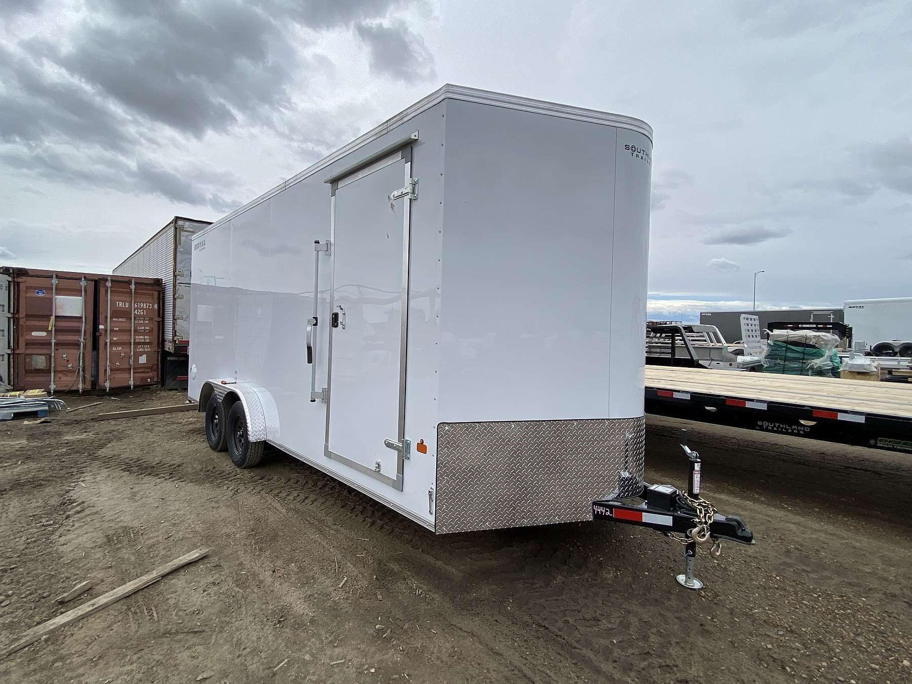 2027 Royal 7.5'x20' Enclosed Cargo w/ Ramp Door
