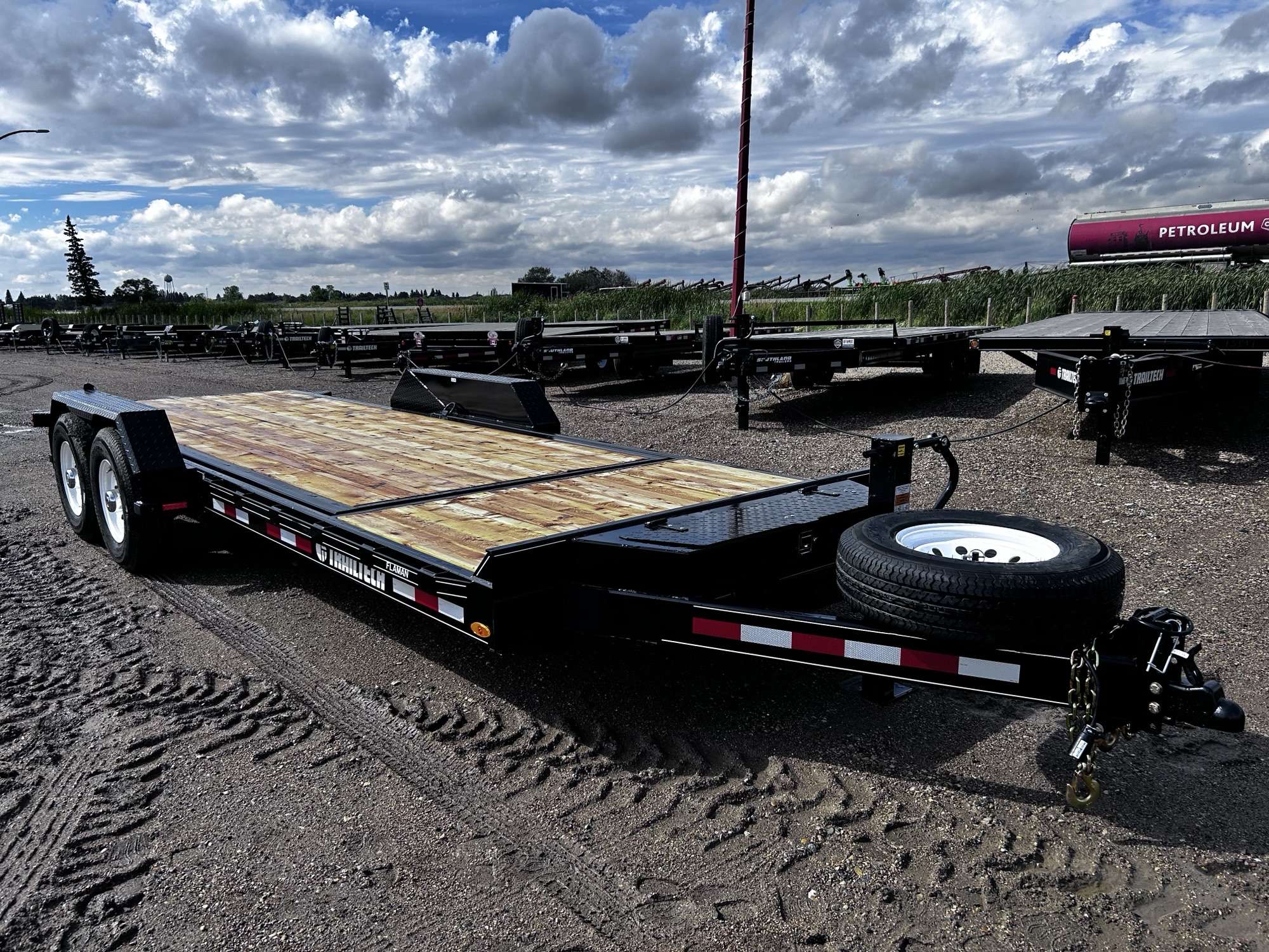 2027 Trailtech 20' (4'S+16'T) Partial Tilt Tandem 7K Trailer