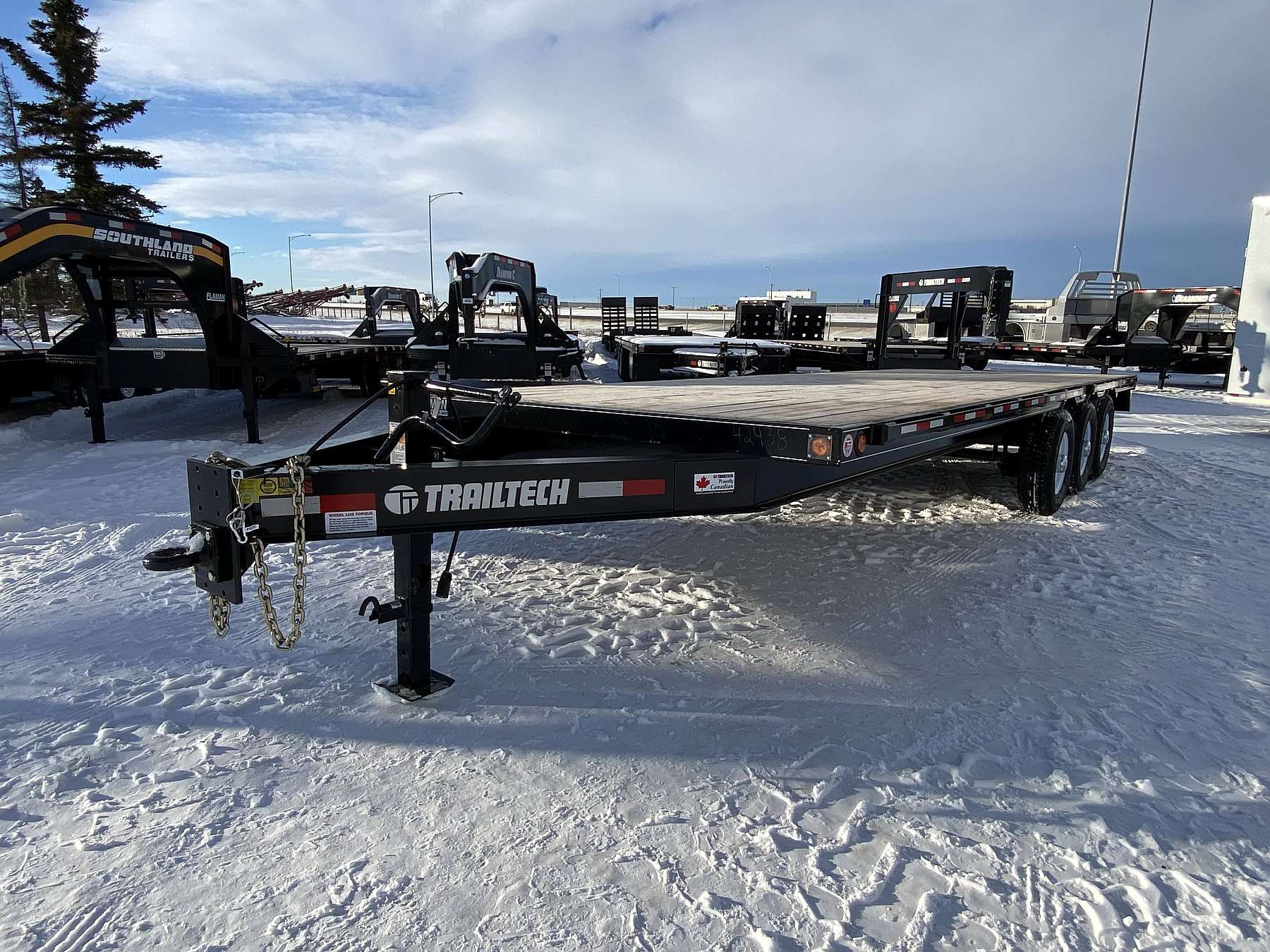 2027 Trailtech Essential Series 24' Tri-Axle Highboy Trailer