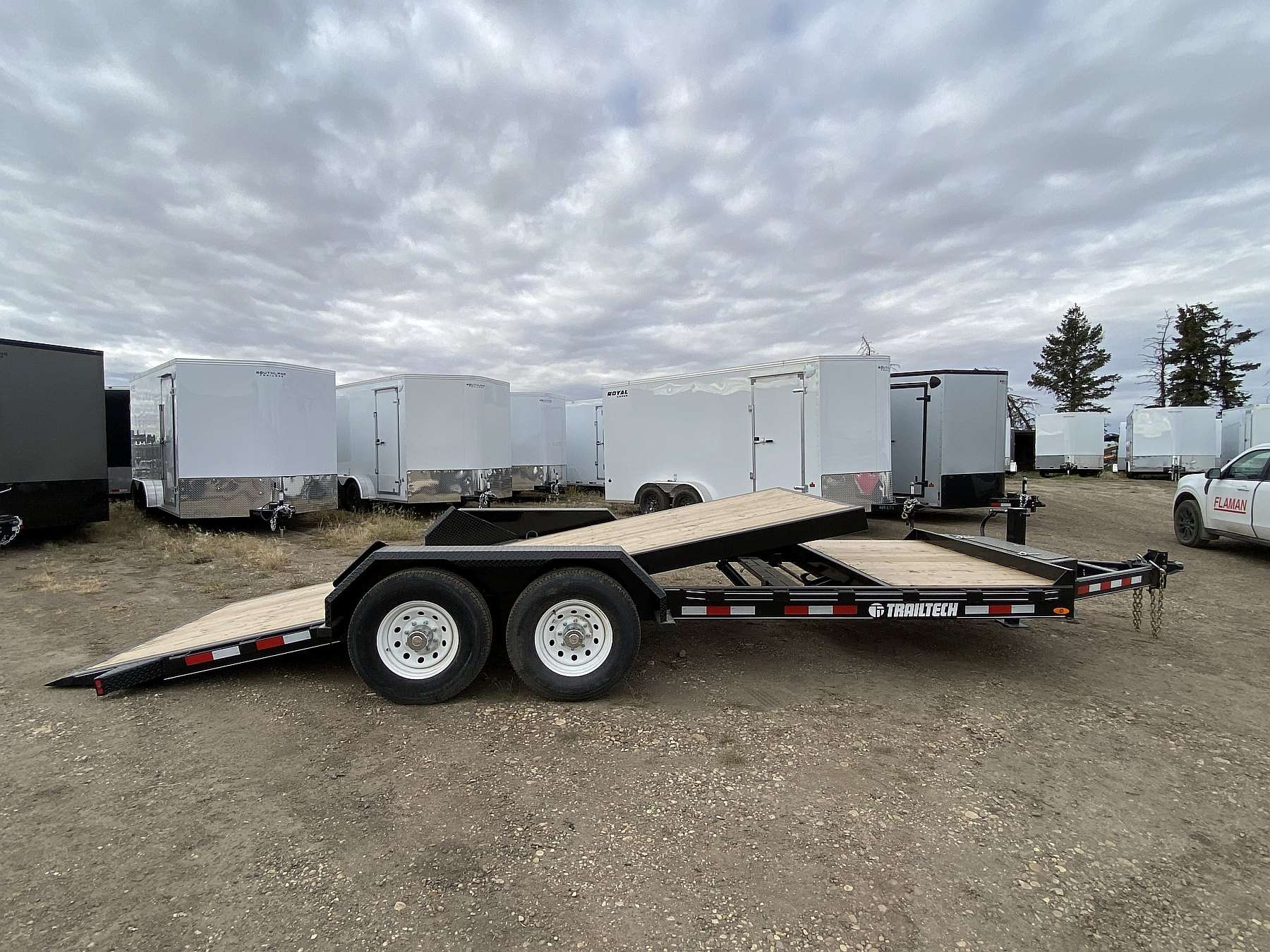 2027 Trailtech L270- 20' Tilt Deck Trailer