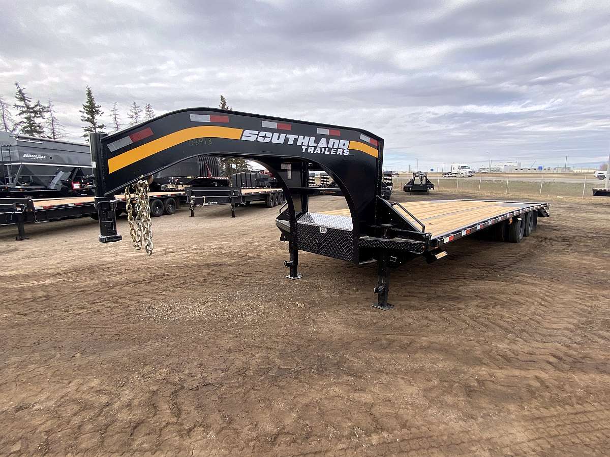 *Clearance* 2024 Southland 26'+6' Gooseneck Trailer