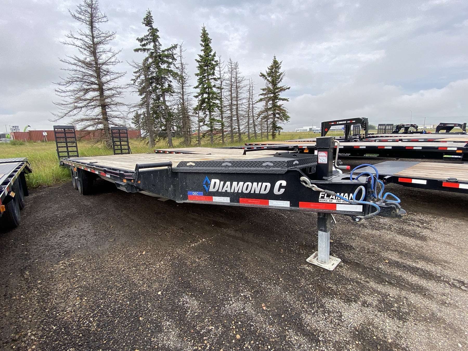 Demo 2026 Diamond C 26' Deck Over Trailer