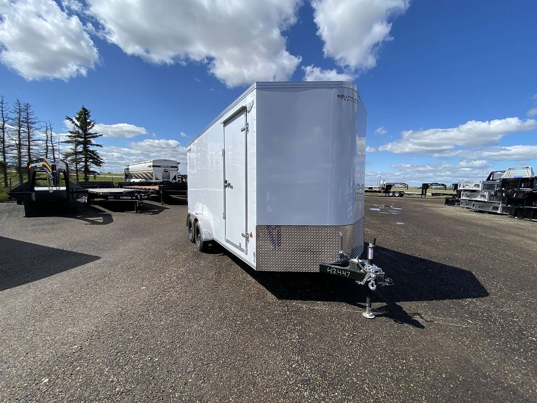 *Hail Sale* 2026 Royal 7'x18' Enclosed Cargo w/ Ramp Door