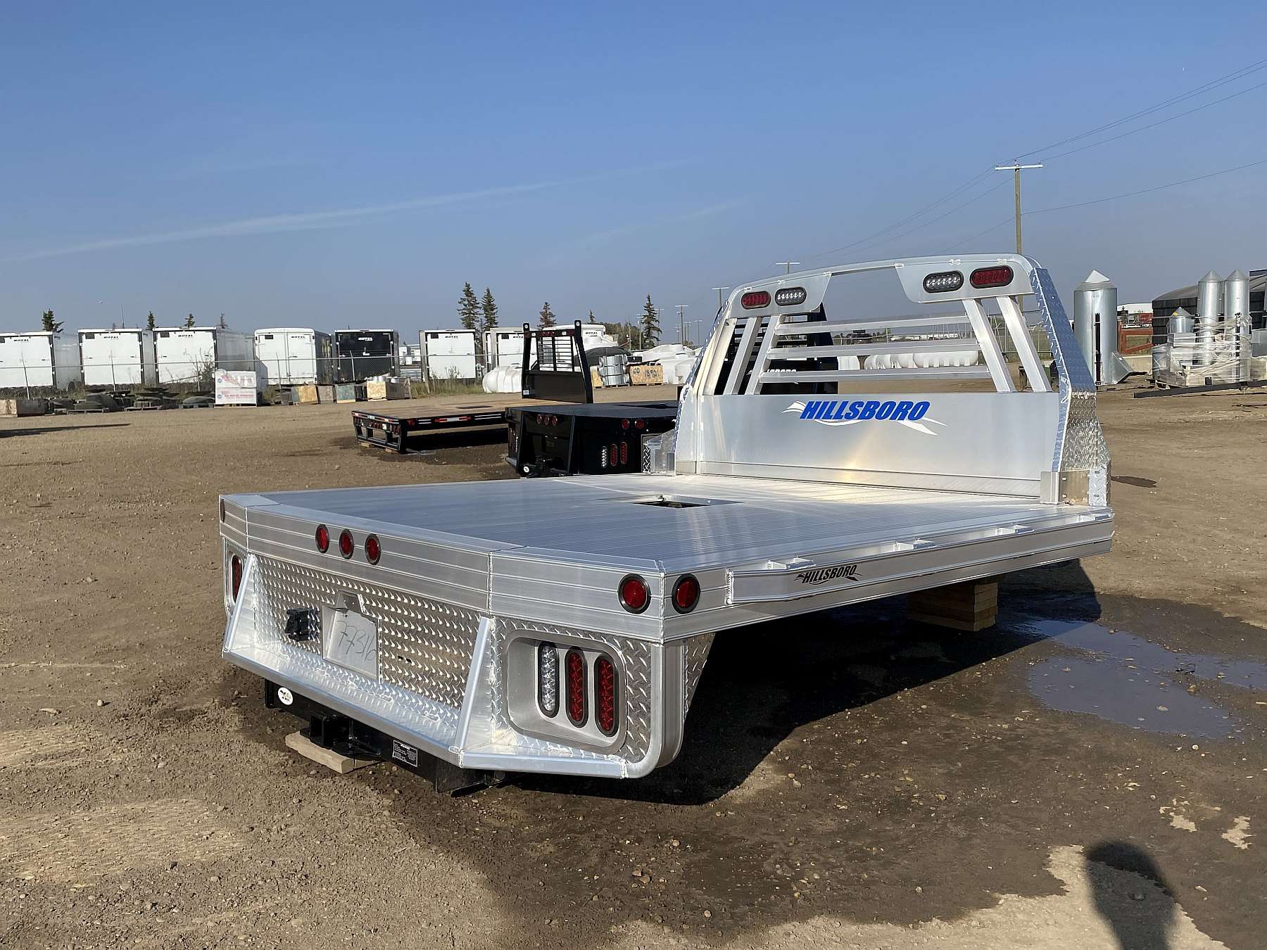 Hillsboro 2500 Series 8'x8.5' Aluminum Truck Bed