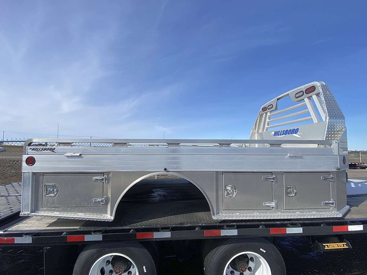 Hillsboro 4000 Series 8'x11' Aluminum Truck Deck