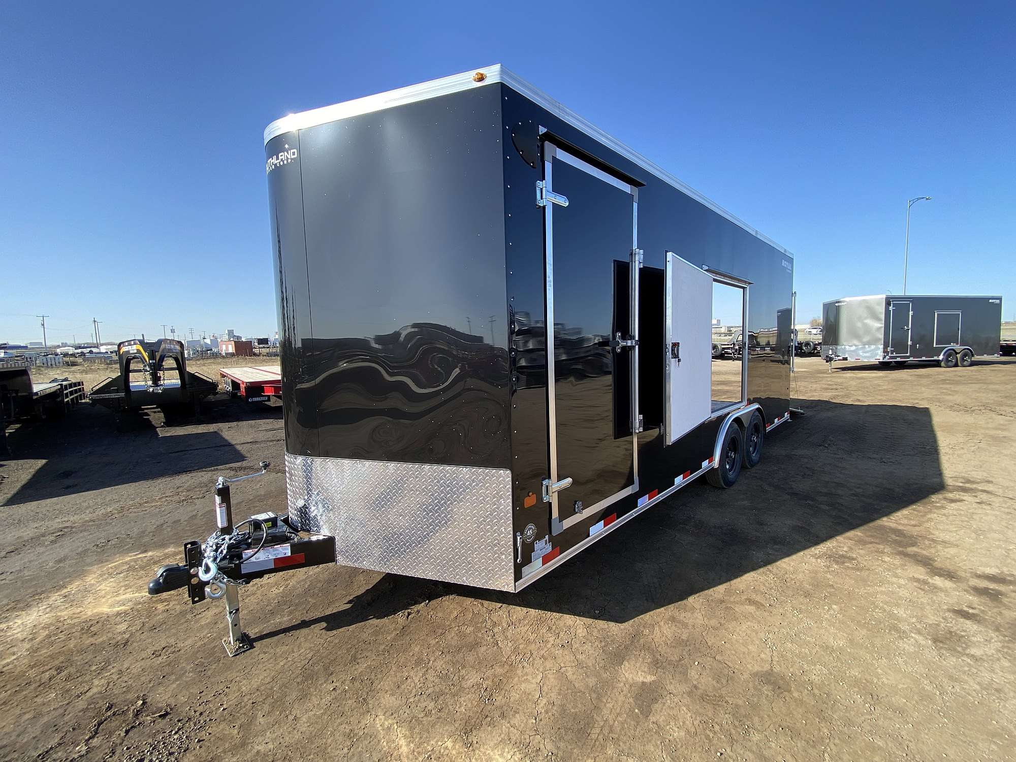 *Sale* 2026 Royal 8'x22' Enclosed Cargo w/ Free Escape Door!