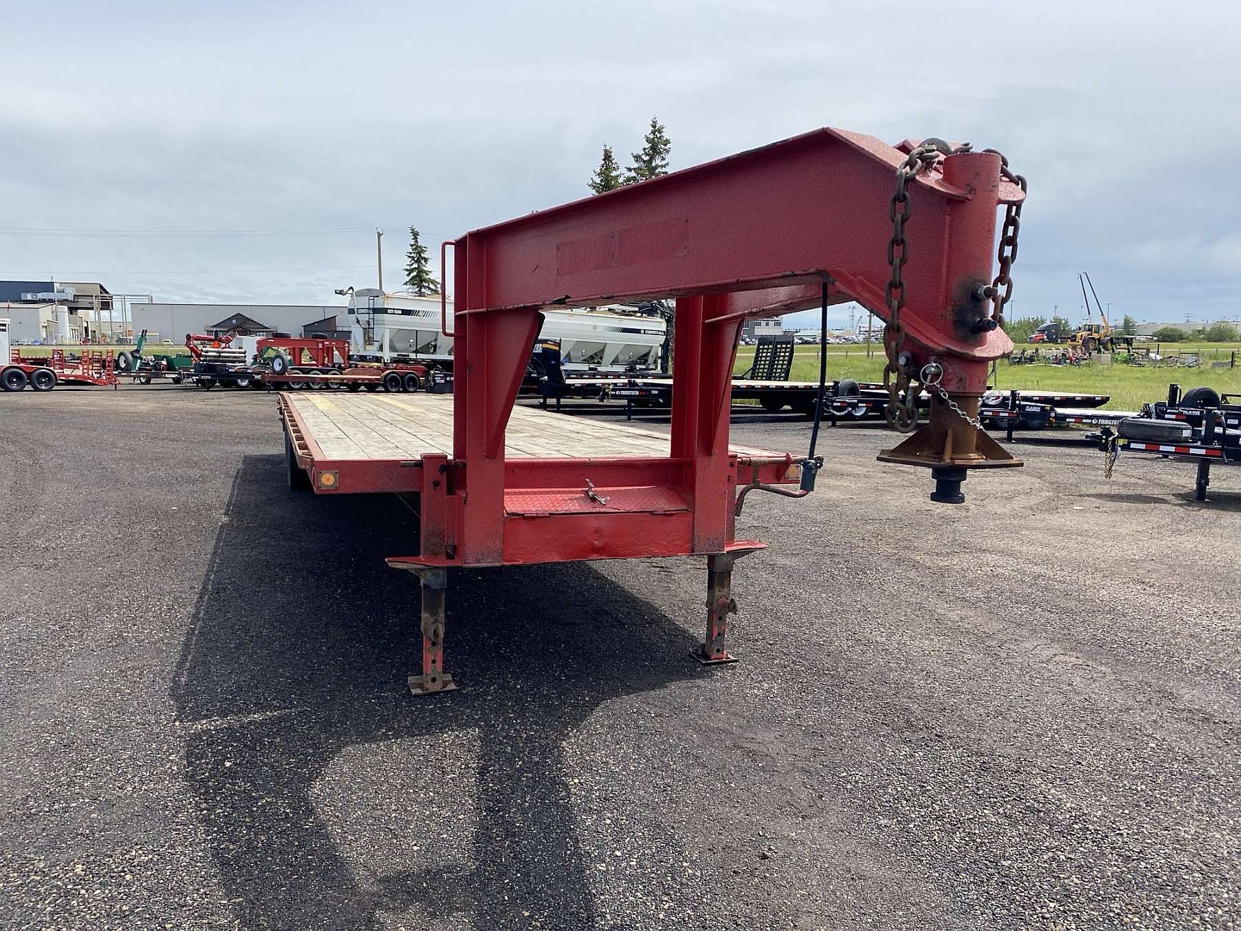 Used 2018 Trailtech 30' Gooseneck w/ 15K Axles