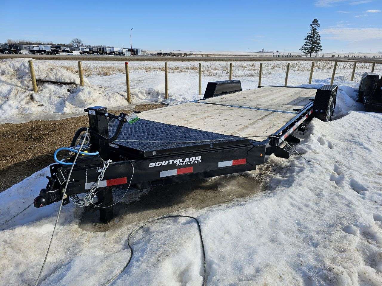 Used 2026 Southland LBA 8'6" x 22' TA 8,000 Tilt Trailer