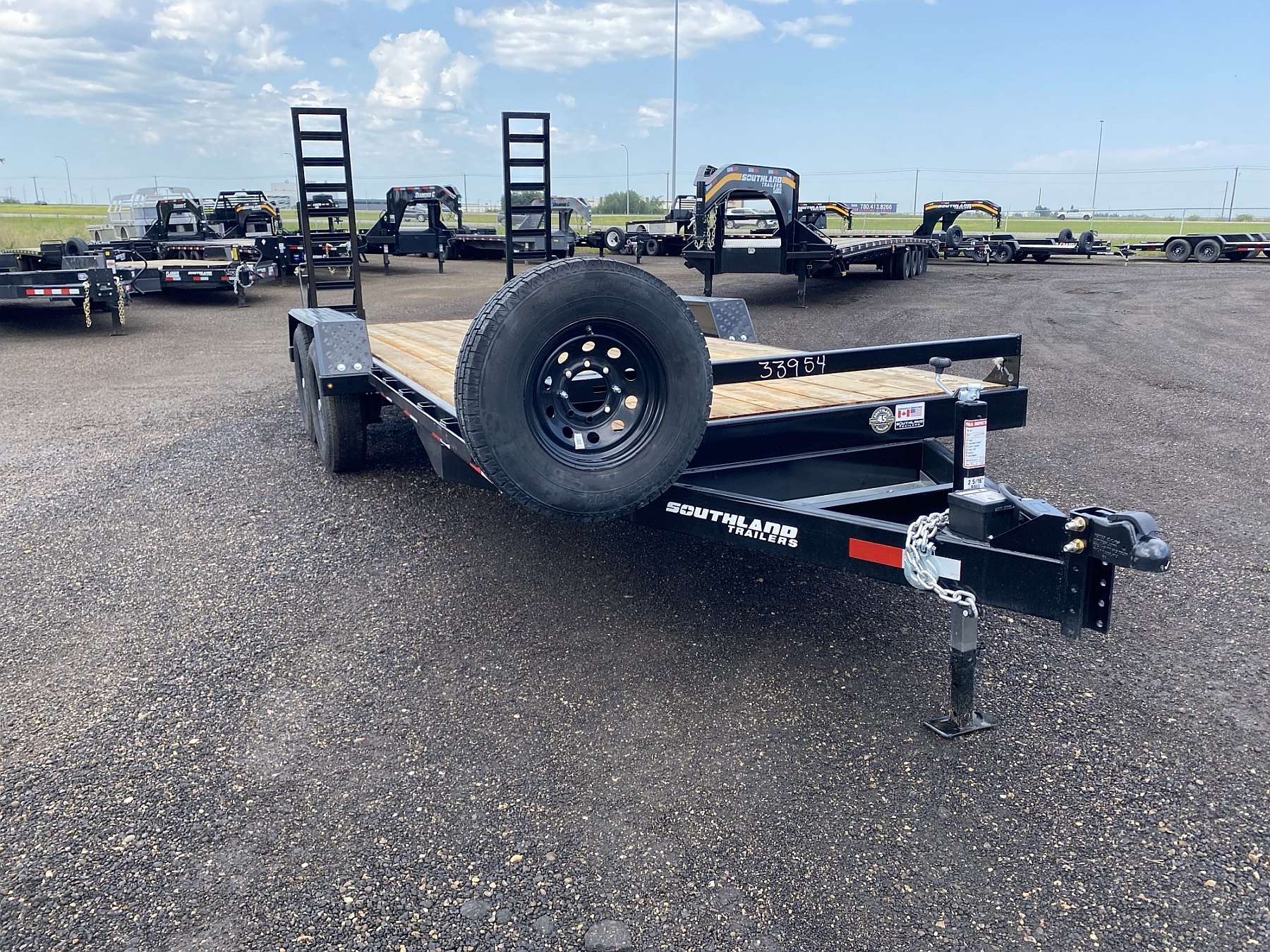 *Year End Clearout* 2026 Southland LBAT7-18' Lowboy Trailer